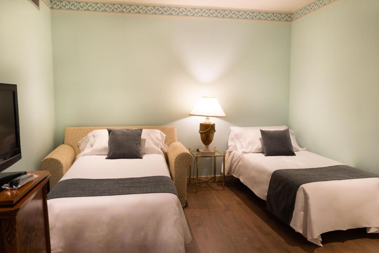 Hotel Alda Mercado De ซามอรา ภายนอก รูปภาพ